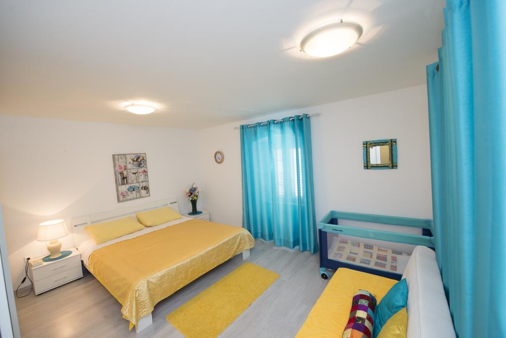 Apartment Dea Split Exterior foto
